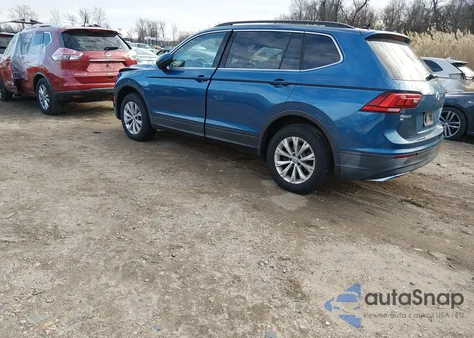 2019 Volkswagen Tiguan 2.0T Se/2.0T Sel/2.0T Sel R-Line/2.0T Sel R-Line Black z USA, uszkodzony, nr VIN 3VV2B7AX7KM038821